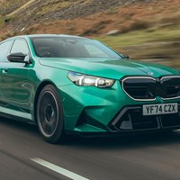 Кінець епохи для BMW M: чому баварці відмовилися від «роботів» DCT, а Porsche вважає РКПП PDK незамінною